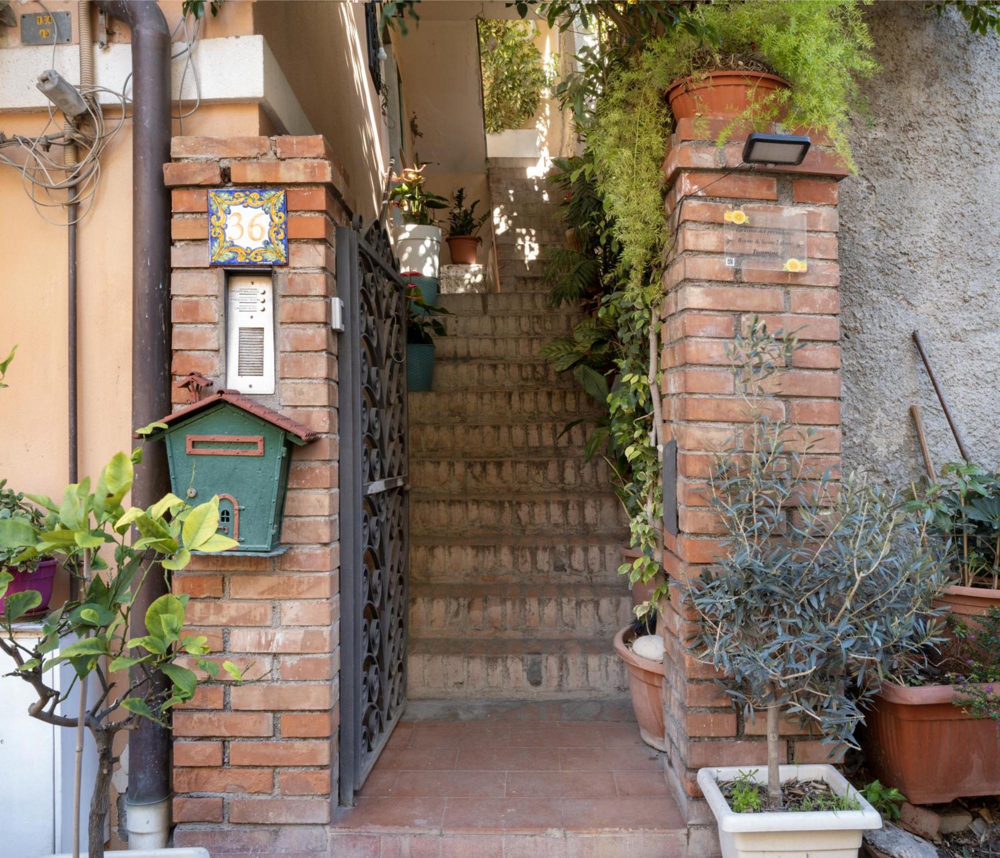 Apartamento Casa Del Presidente Taormina Exterior foto